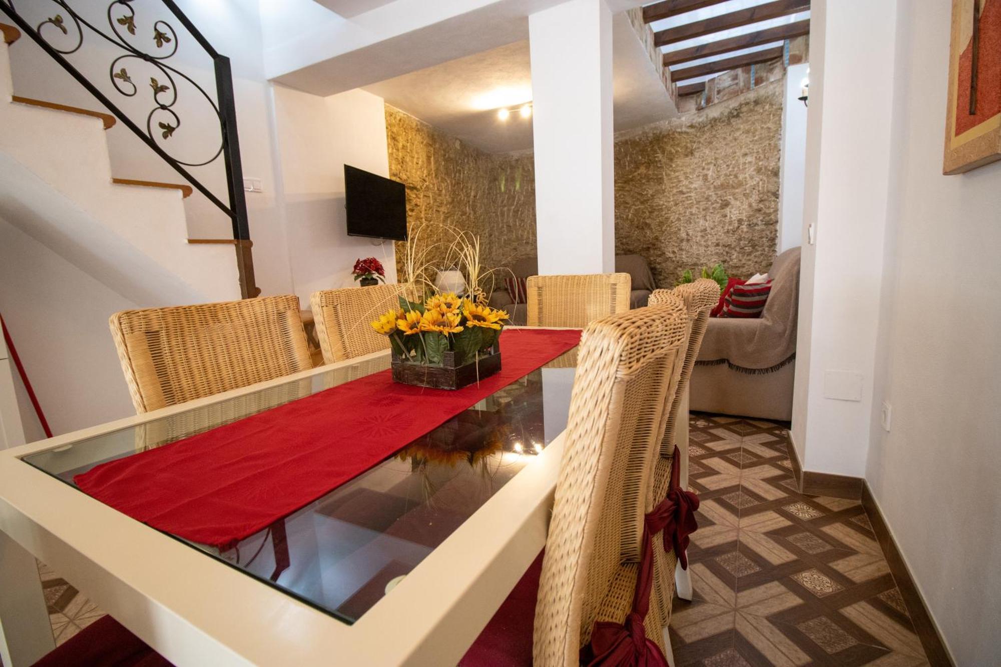 Casa Aveda Сasa de vacaciones Setenil De Las Bodegas